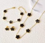 🖤 Elegant Black Clover Jewelry Set (4 in 1) - Image 4
