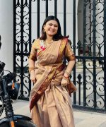 Puja Hit Lama Silk Sharee with Matching Running Blouse Piece - Image 6