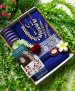 Gift Saree Combo - Complete Luxury Saree Gift Box for Women - Image 8