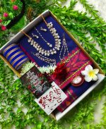 Gift Saree Combo - Complete Luxury Saree Gift Box for Women - Image 4